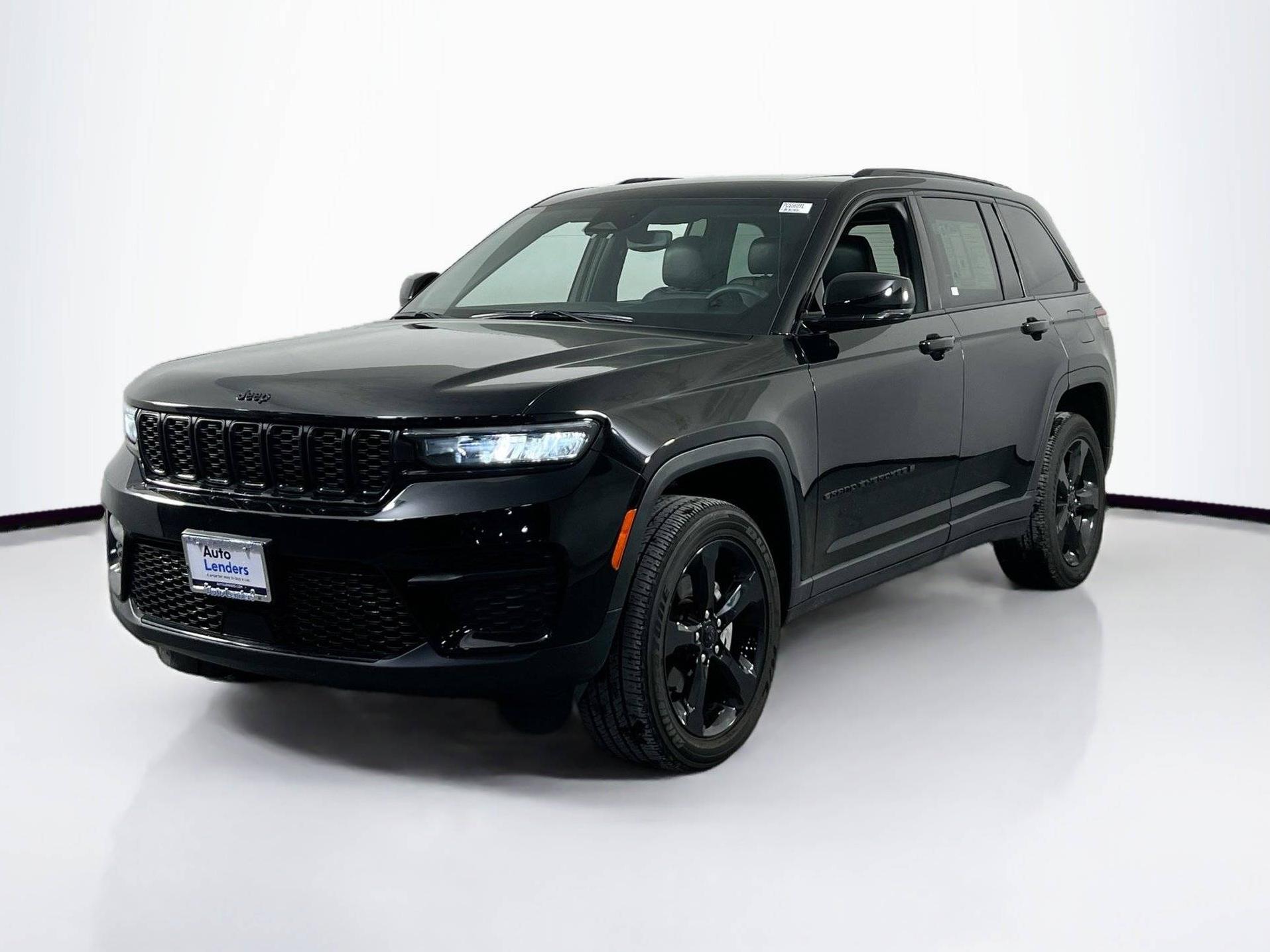 JEEP GRAND CHEROKEE 2023 1C4RJHAG5PC556991 image